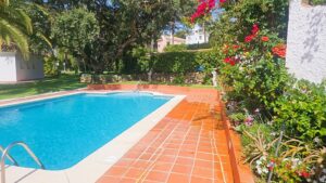 Villa independiente en Calahonda 8