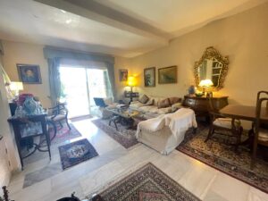 Vivienda adosada en esquina Sitio de Calahonda 6