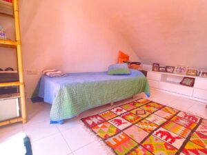 Vivienda adosada en esquina Sitio de Calahonda