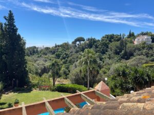 Vivienda adosada en esquina Sitio de Calahonda 4