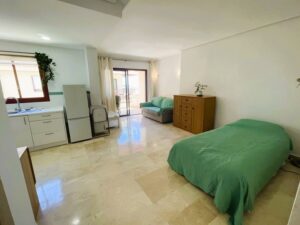 Estudio primera linea de playa con vistas al mar 16