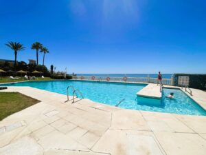 Estudio primera linea de playa con vistas al mar 7