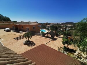 Villa en el campo 11