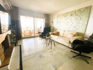 Bello y luminoso apto con vistas panoramicas 5