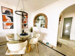 Bello y luminoso apto con vistas panoramicas 2